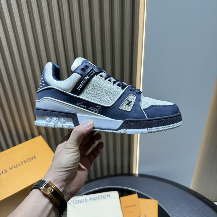 LOU1VTON SNEAKER