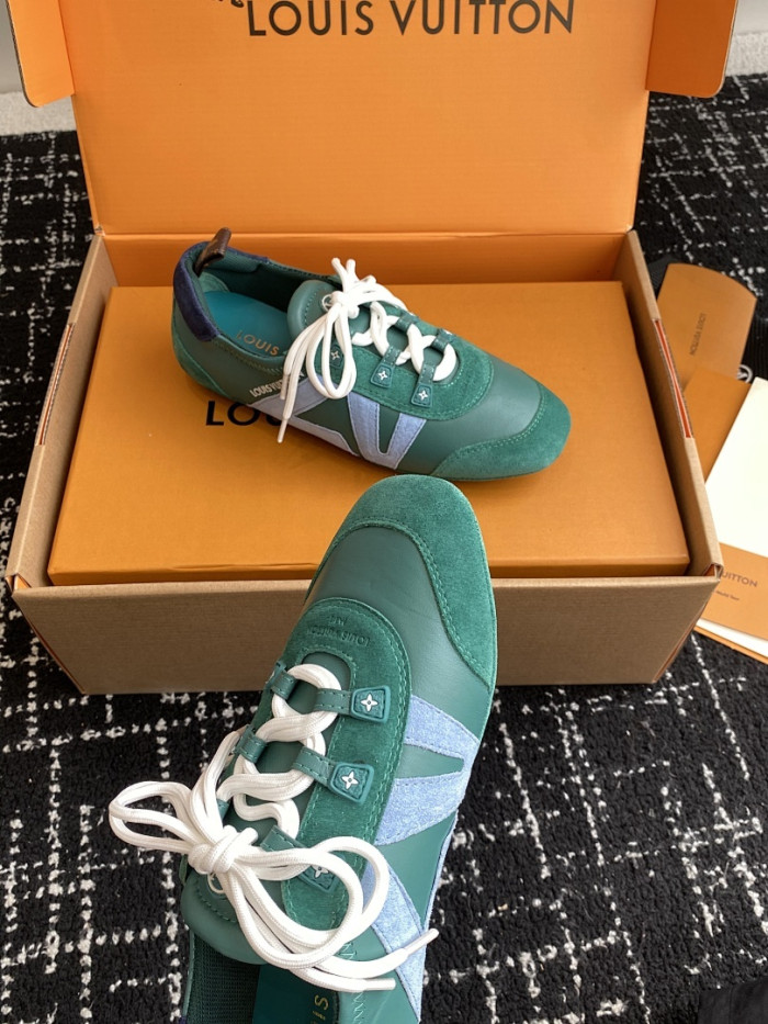 LOU1VTON SNEAKER