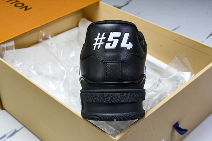 LOU1VTON SNEAKER