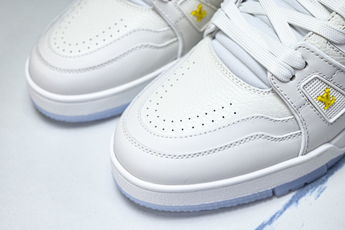 LOU1VTON SNEAKER