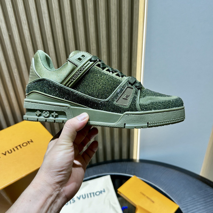 LOU1VTON SNEAKER