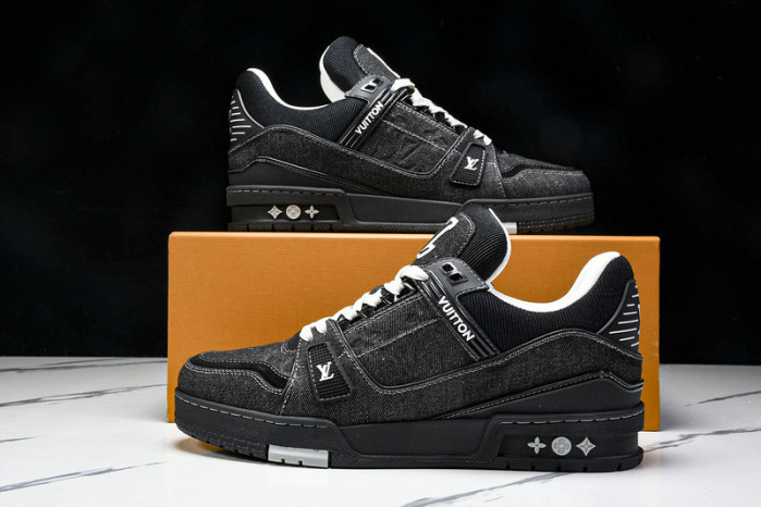 LOU1VTON SNEAKER
