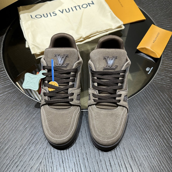 LOU1VTON SNEAKER