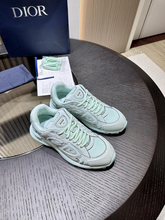 D1OR B30 SNEAKER