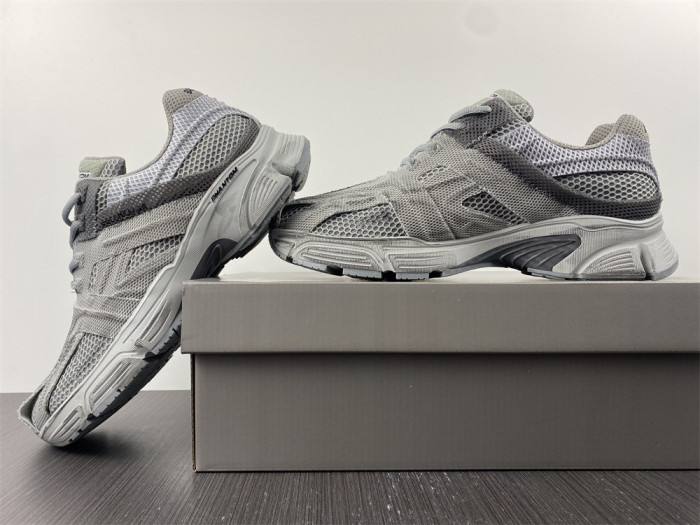 blc* phantom sneaker