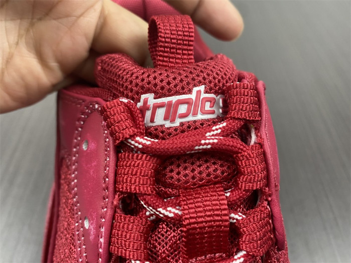 blc* triple s trainer