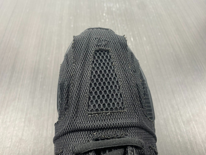 blc* phantom sneaker