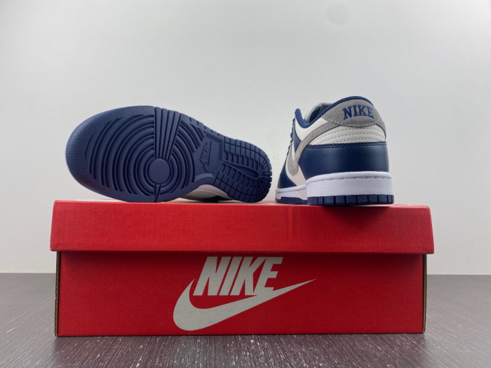 nike dunk low midnight navy fd9749-400