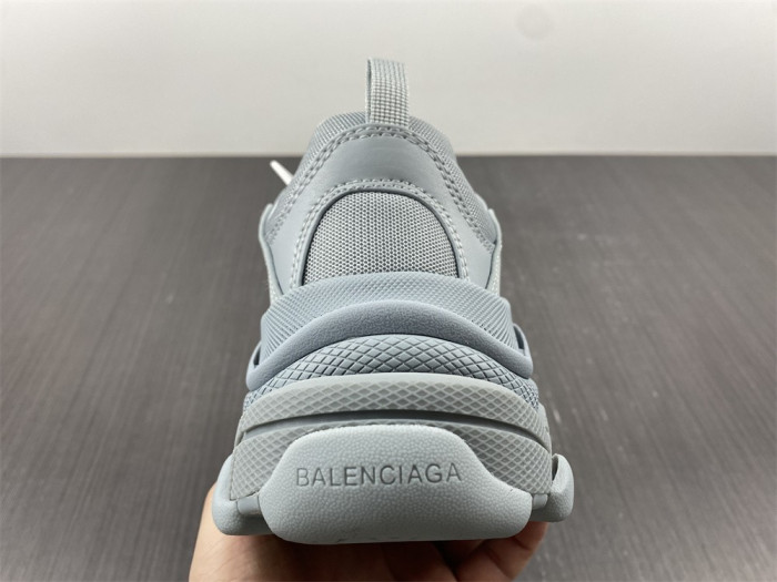 blc* triple s trainer