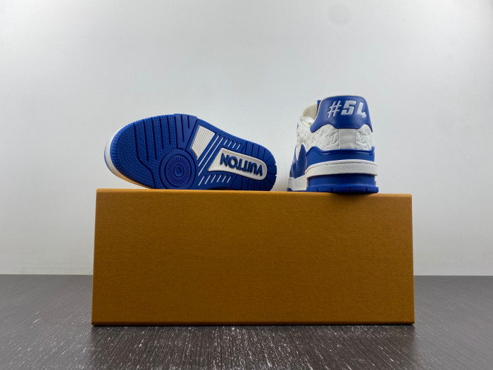 LOU1VTON trainer (EU47)