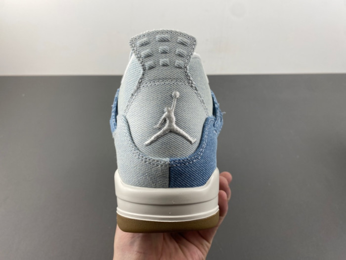 Air Jordan 4 Denim "Worn Blue” IB6716-100