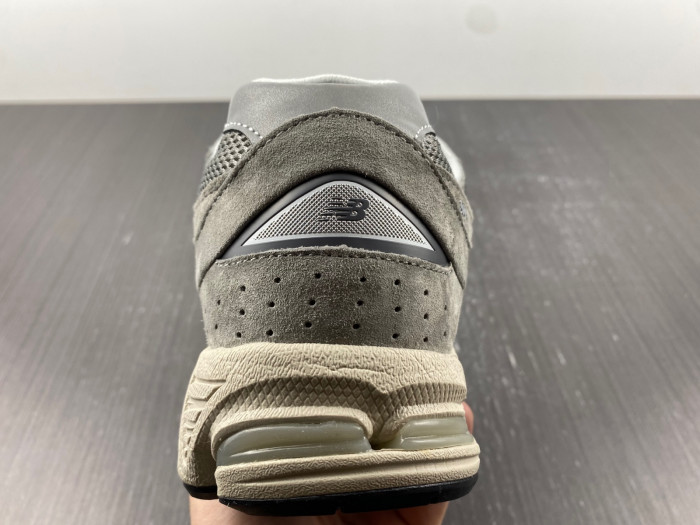 new balance 2002r marblehead light aluminum - ml2002rc