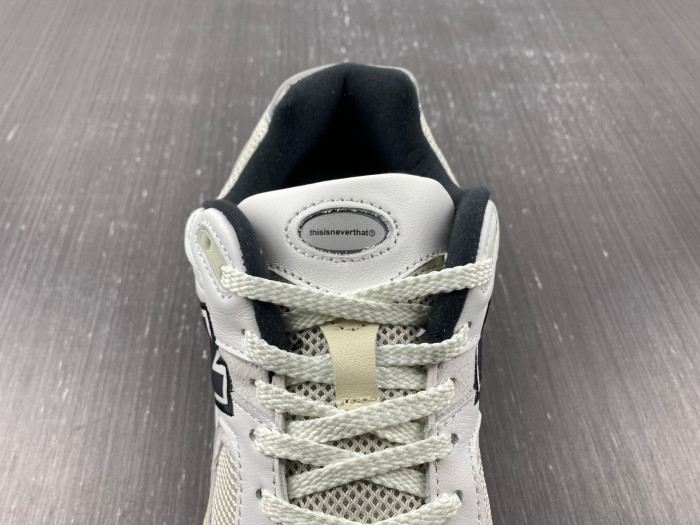 new balance 2002r thisisneverthat white - ml2002rt