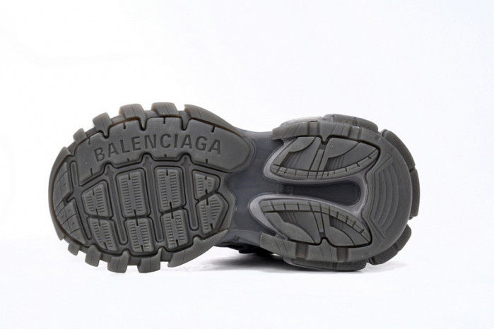 belanciaga Track 2 Sneaker Grey 668822 W3CT1 1800