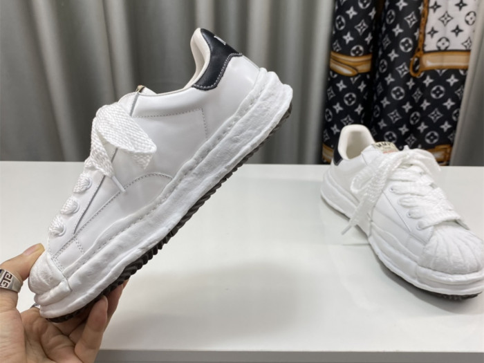 Ma*s*n mihara yasuhiro low-top sneakers mmy-027