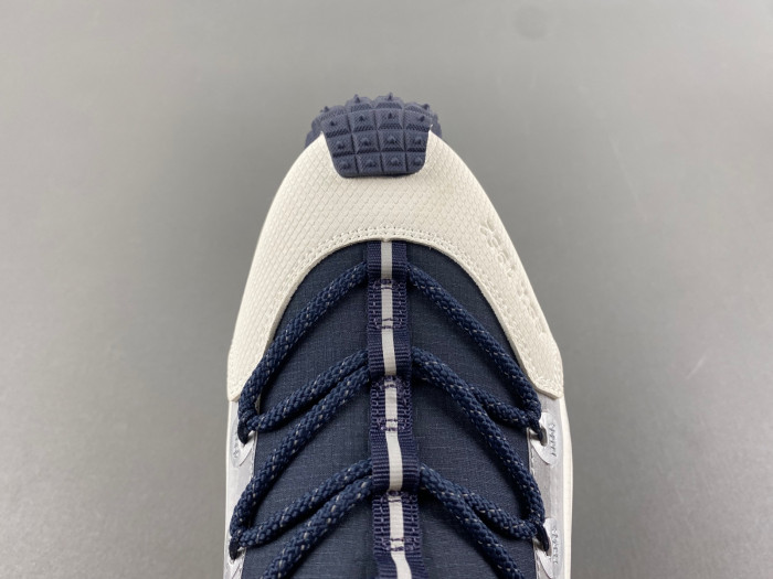 Moncler Trailgrip Lite 2 Sneakers MC-002
