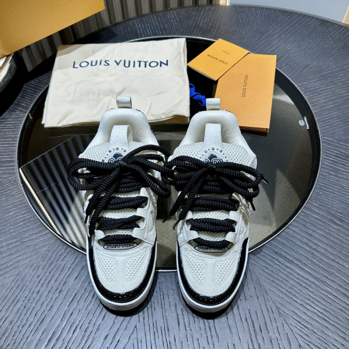 LOU1VTON SNEAKER