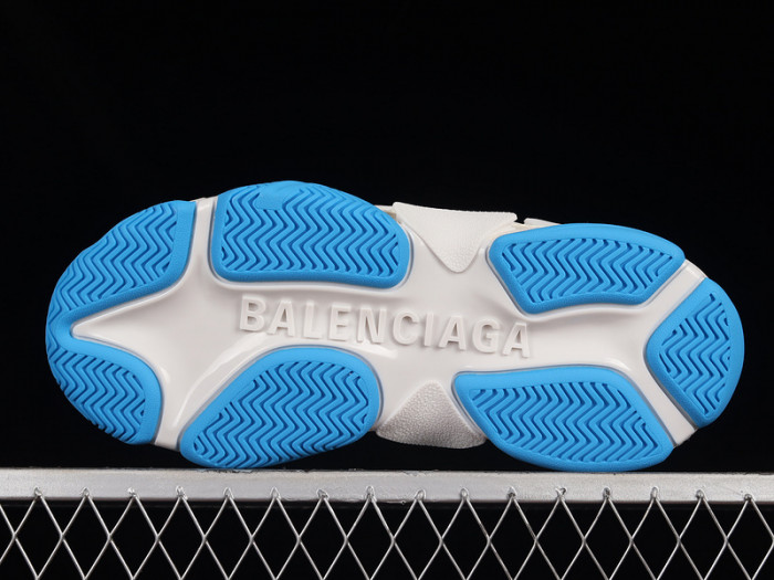 blc* triple s trainer