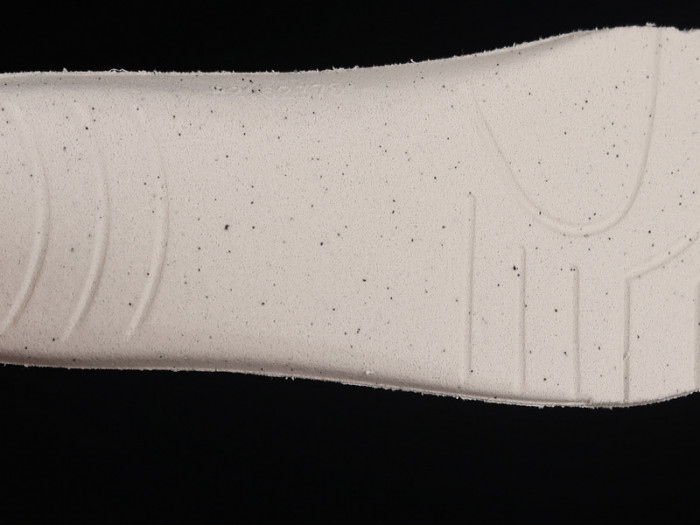 blc* triple s trainer