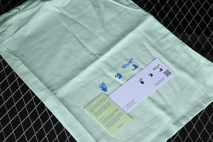 OFF-WHITE Out Of Office