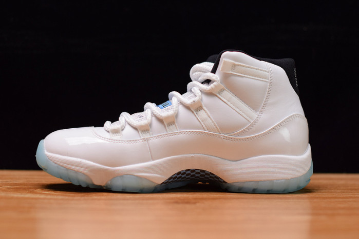 Air Jordan 11 Retro 