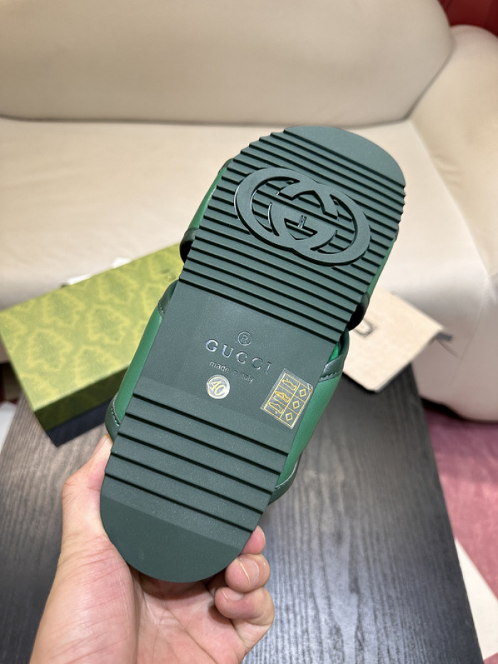 G*u*i sandals (eu38-eu45)