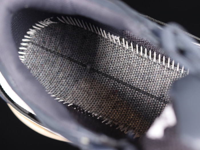 blc* triple s trainer