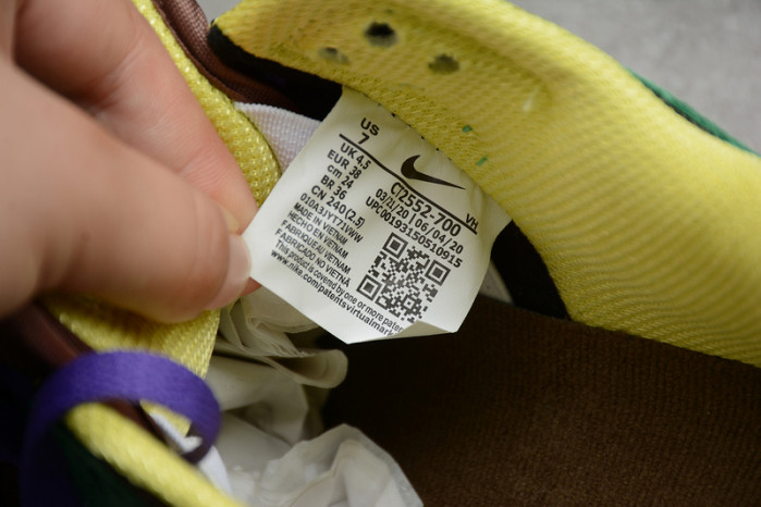 original strangelove x nike sb dunk low ct2552-700