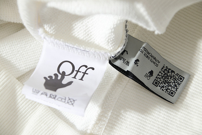 off-white hoodie p1900160