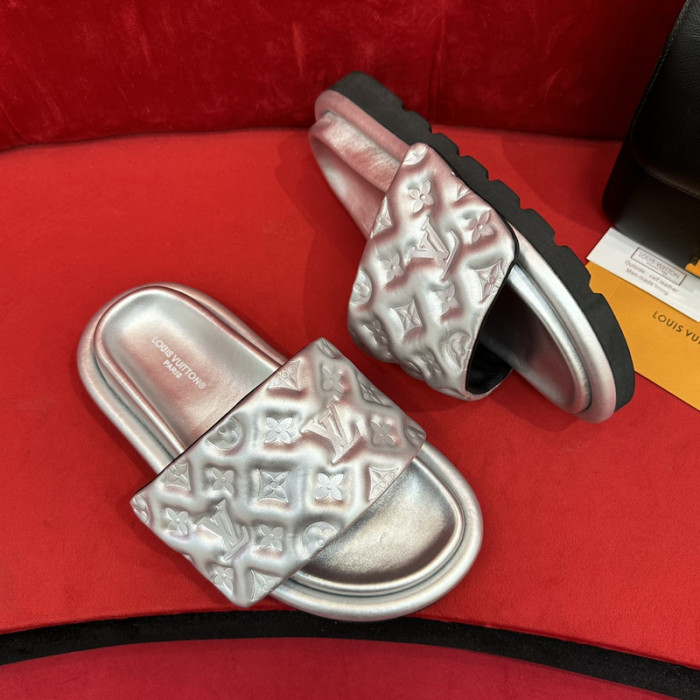 LOU1_TON POOL PILLOW COMFORT MULE (EU35-EU40)