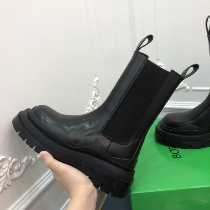 Botteg*Venta Tire Leather Ankle boots