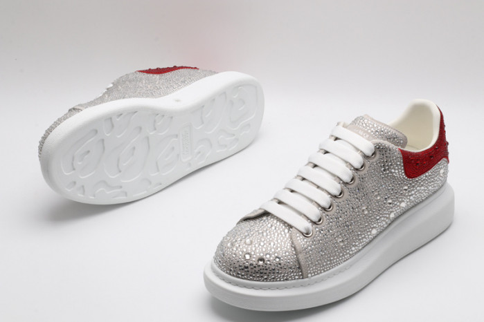 Mcqv*en oversized sneaker