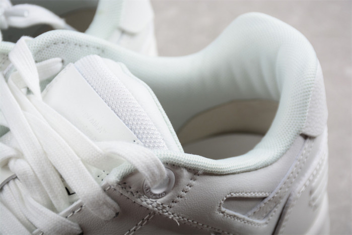 OFF-WHITE Out Of Office