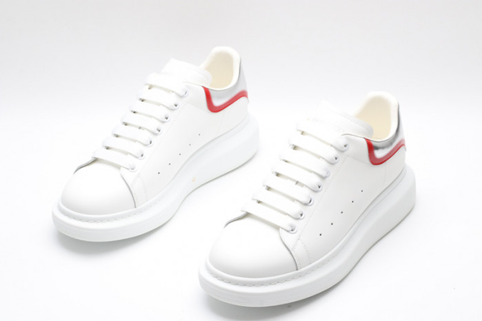 Mcqv*en oversized sneaker