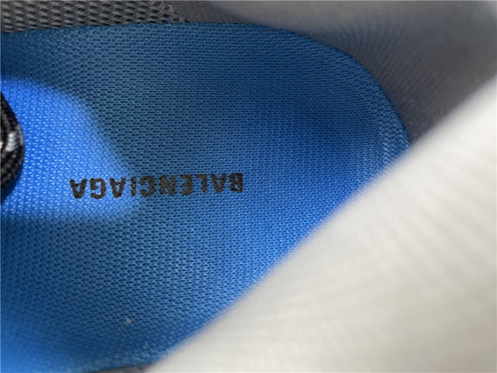 blc* triple s trainer