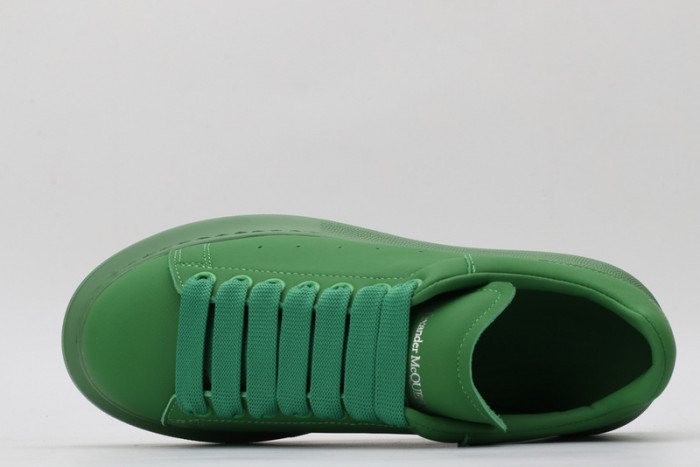 Mcqv*en oversized sneaker