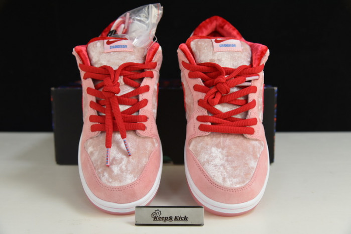 nike sb dunk low pro "strangelove" ct2552-800